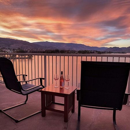 Coast Osoyoos Beach Hotel Exterior foto