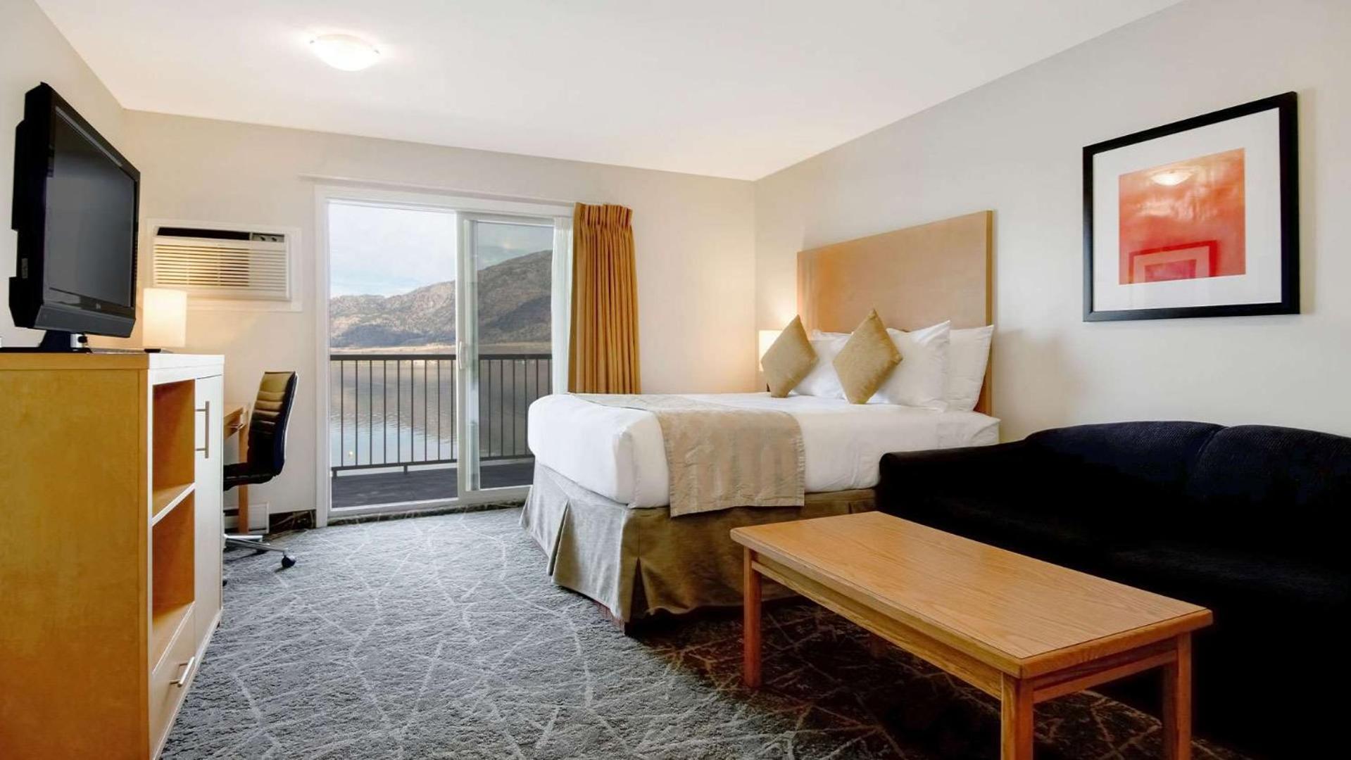 Coast Osoyoos Beach Hotel Exterior foto