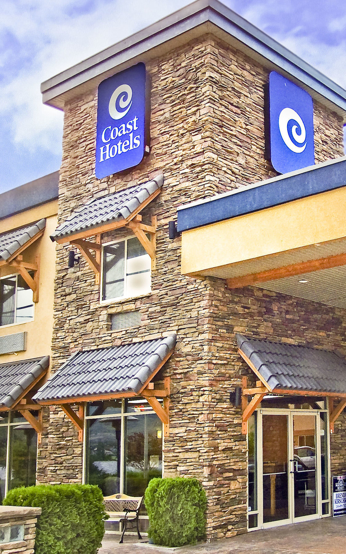 Coast Osoyoos Beach Hotel Exterior foto